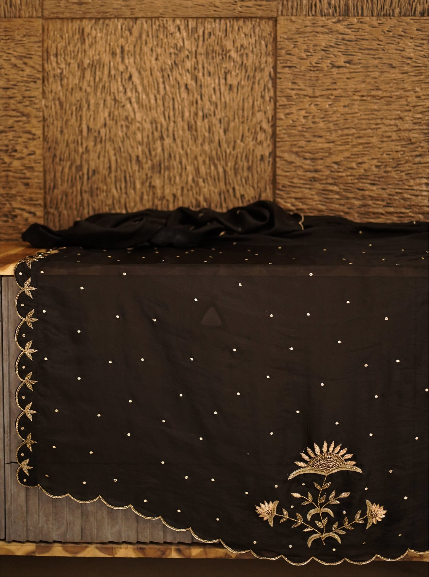 dupatta of black anarkali with floral motifs and golden embroidery