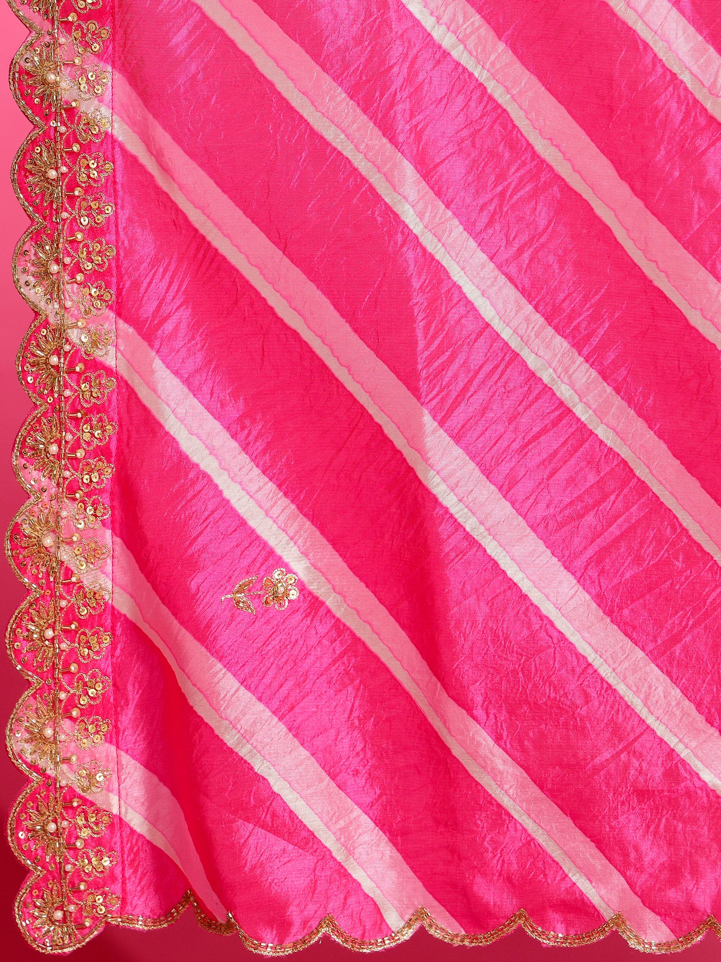 wedding gown withrani pink leheriya dupatta.